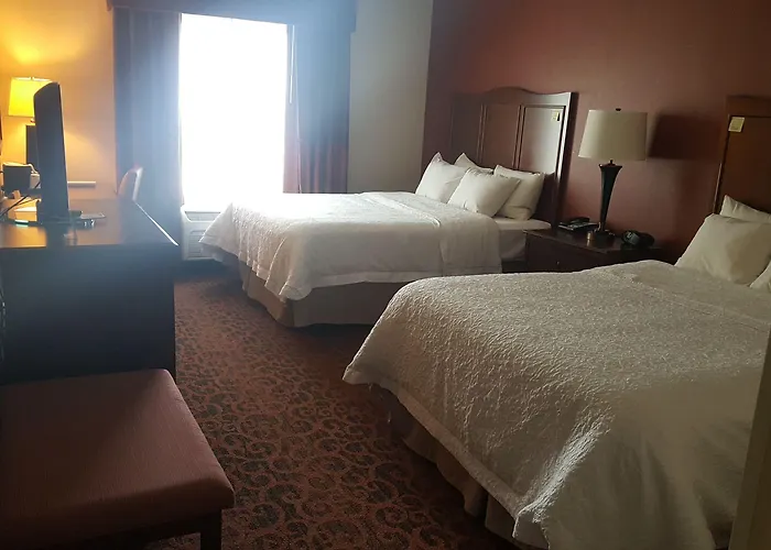 Hampton And Hotel