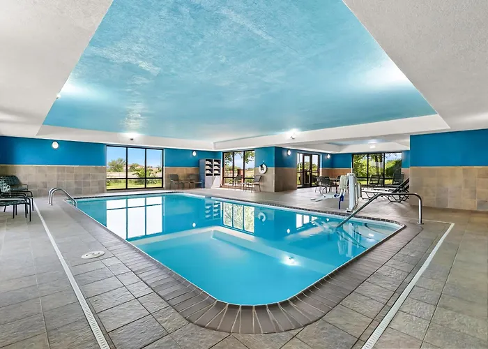 Hotel Hampton And Peru