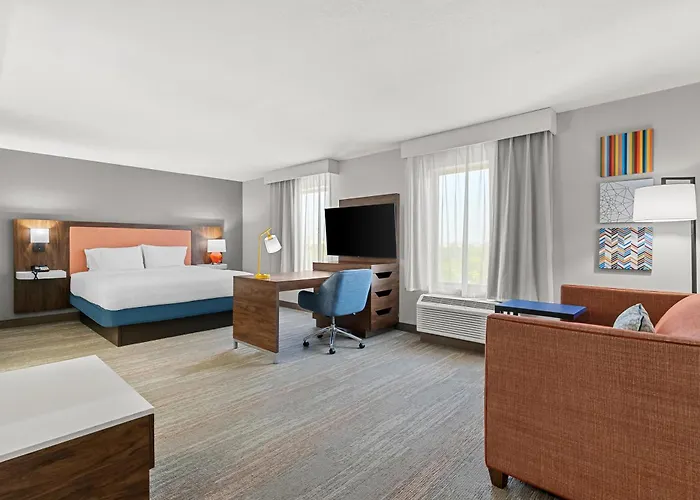 Hotel Hampton And