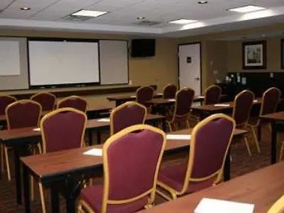 Hotel Hampton And 3*